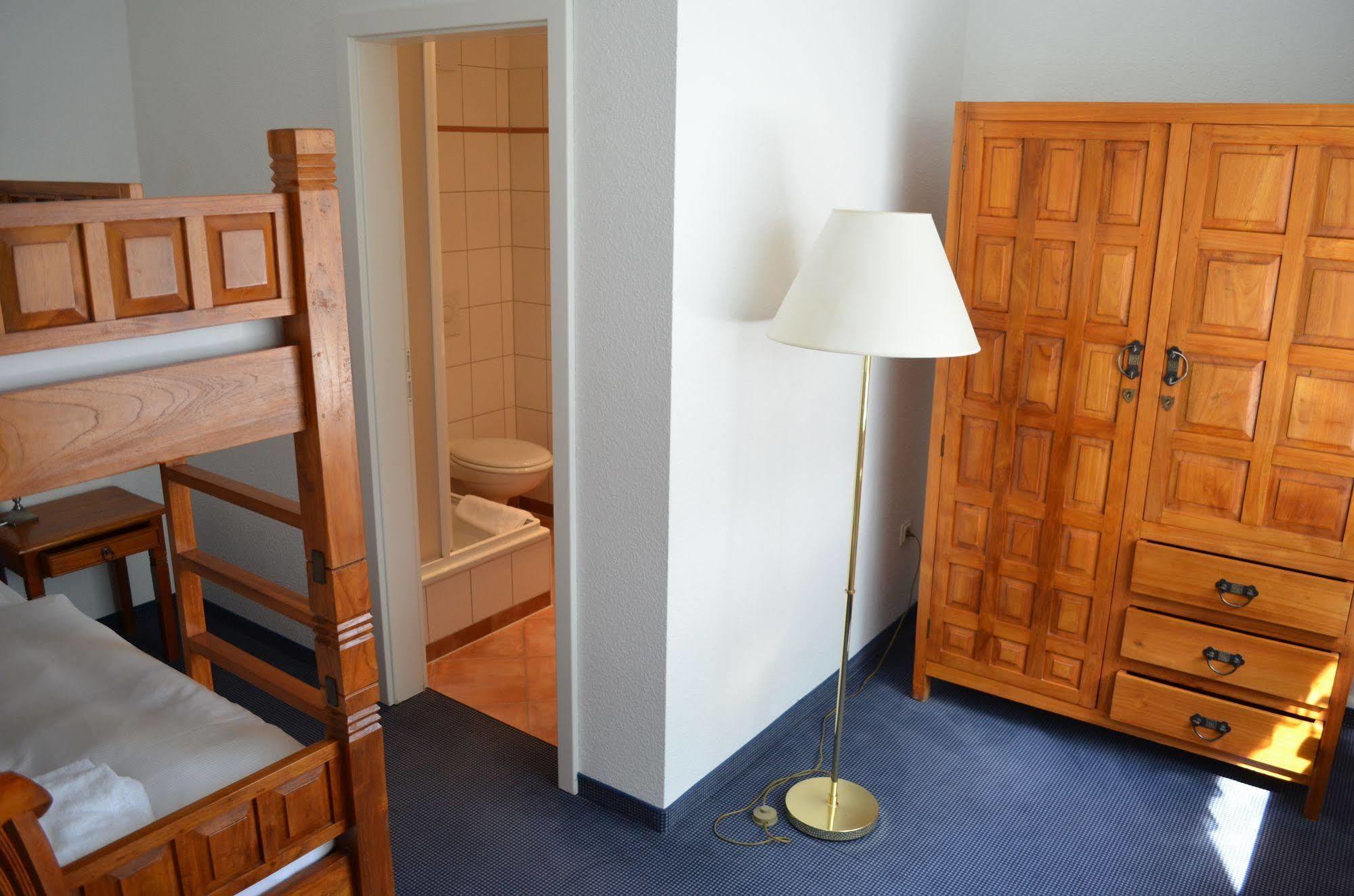 Hotel Mukran Sassnitz Bagian luar foto